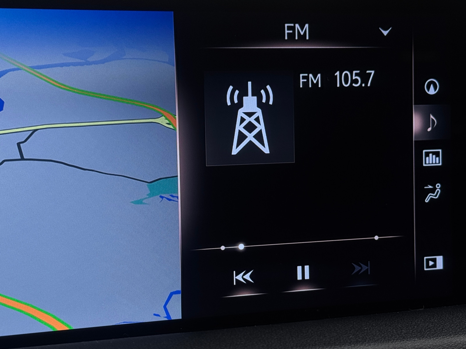 Thumbnail: 2022 Lexus RX - 3