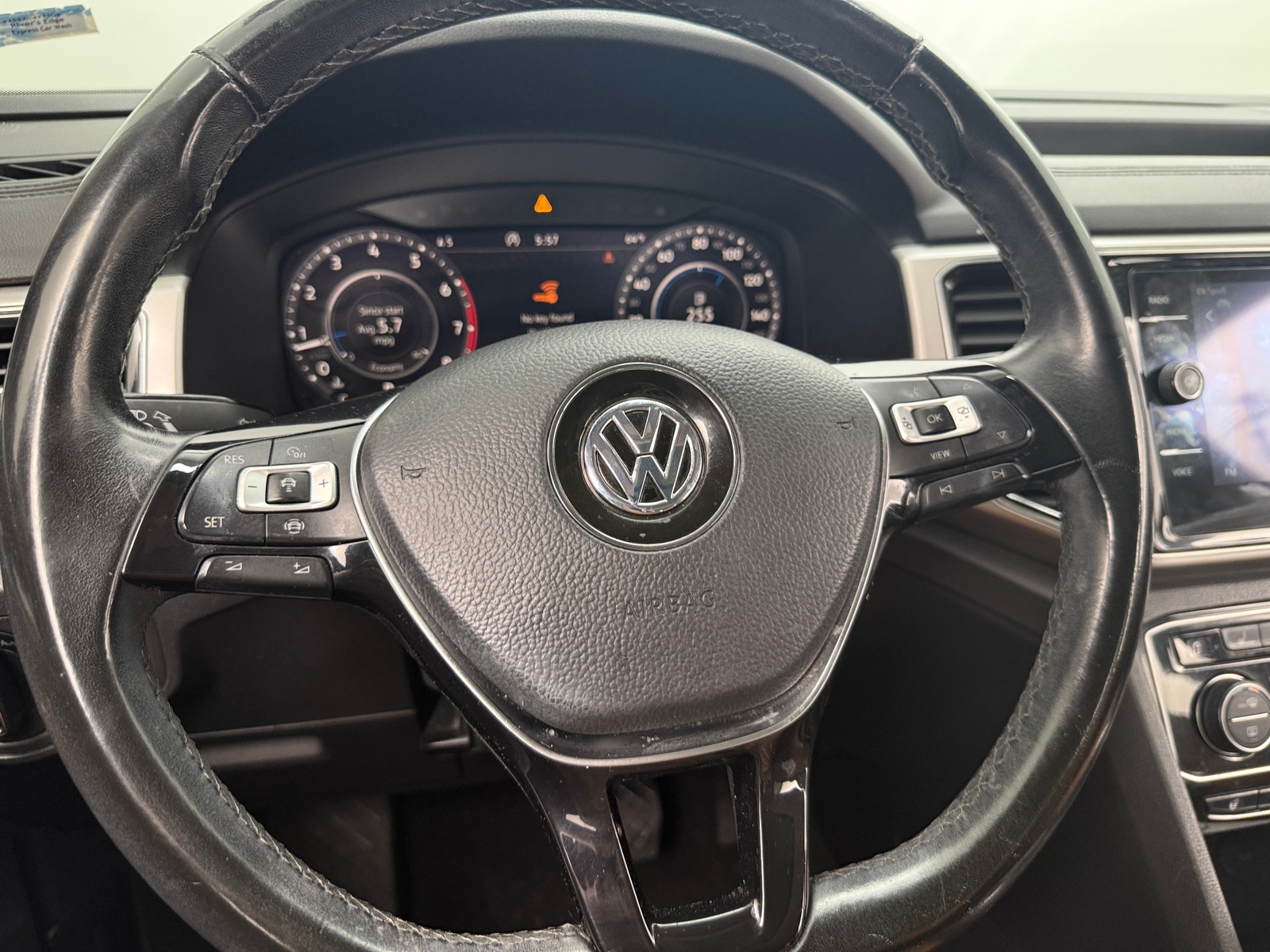 Thumbnail: 2019 Volkswagen Atlas - 4