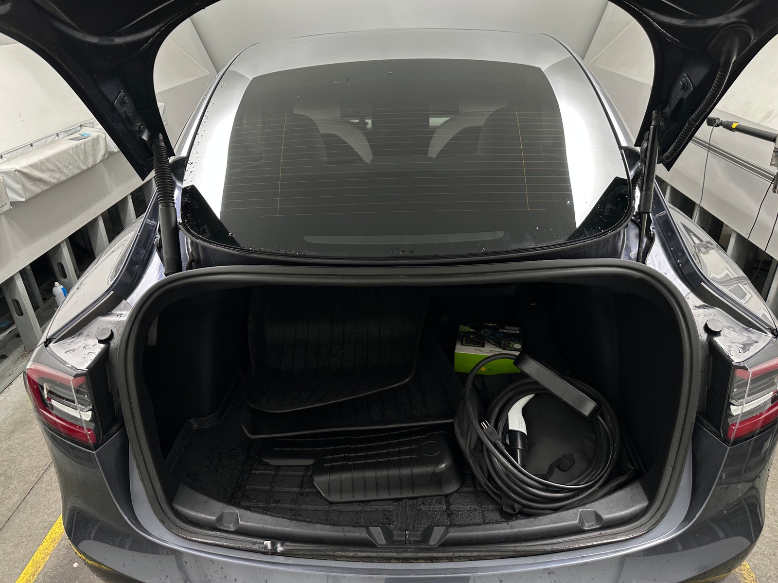 Thumbnail: 2022 Tesla Model 3 - 6