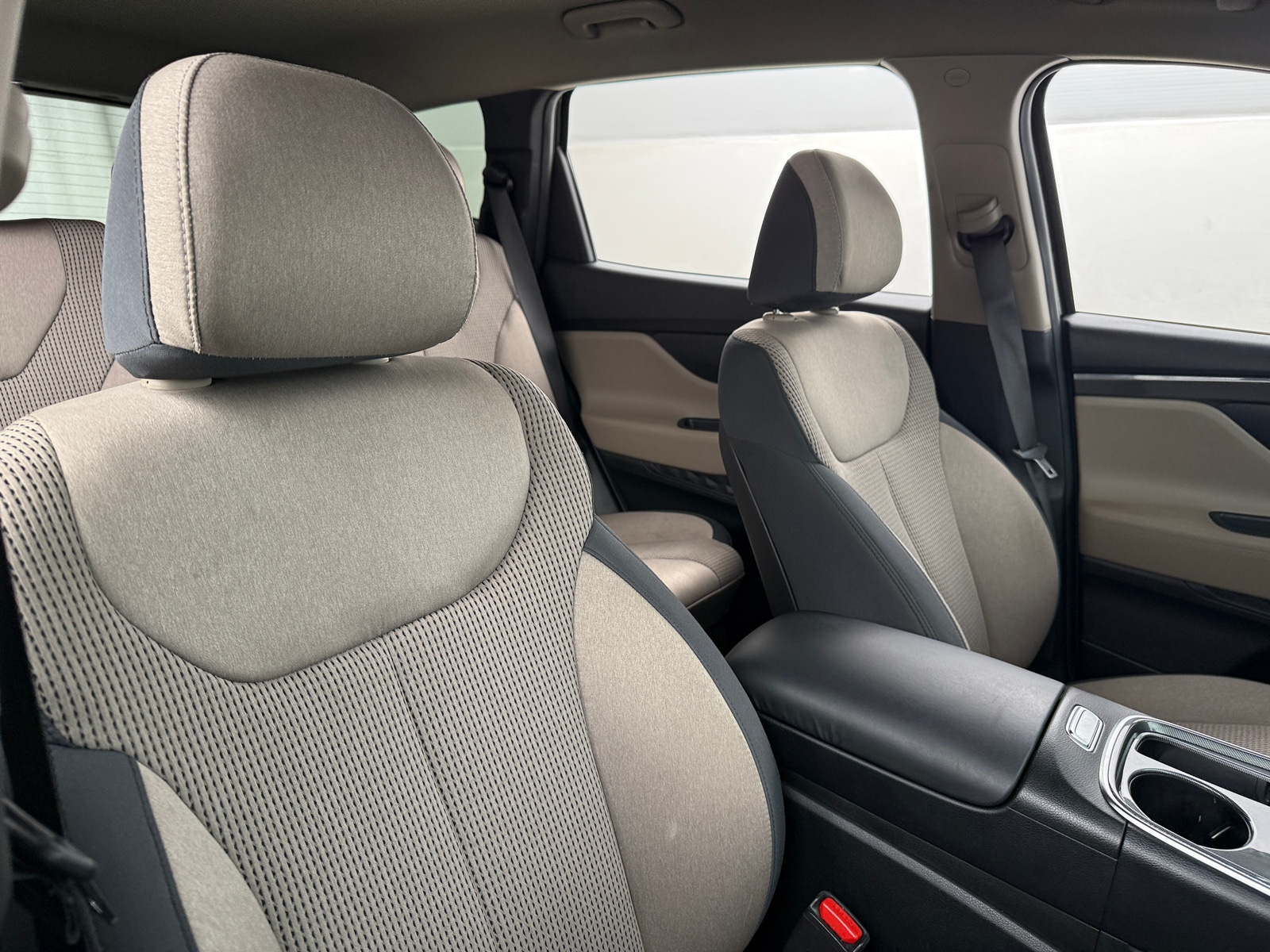 Thumbnail: 2022 Hyundai Santa Fe - 2