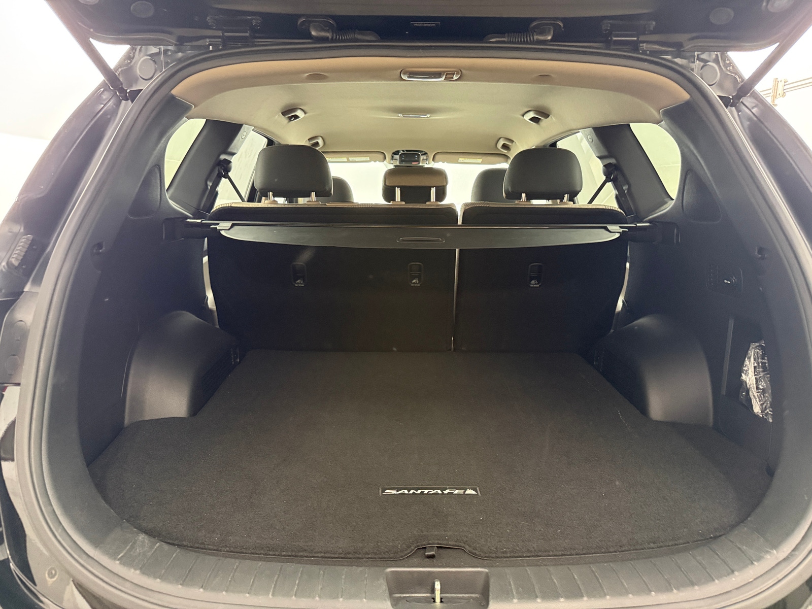 Thumbnail: 2022 Hyundai Santa Fe - 7