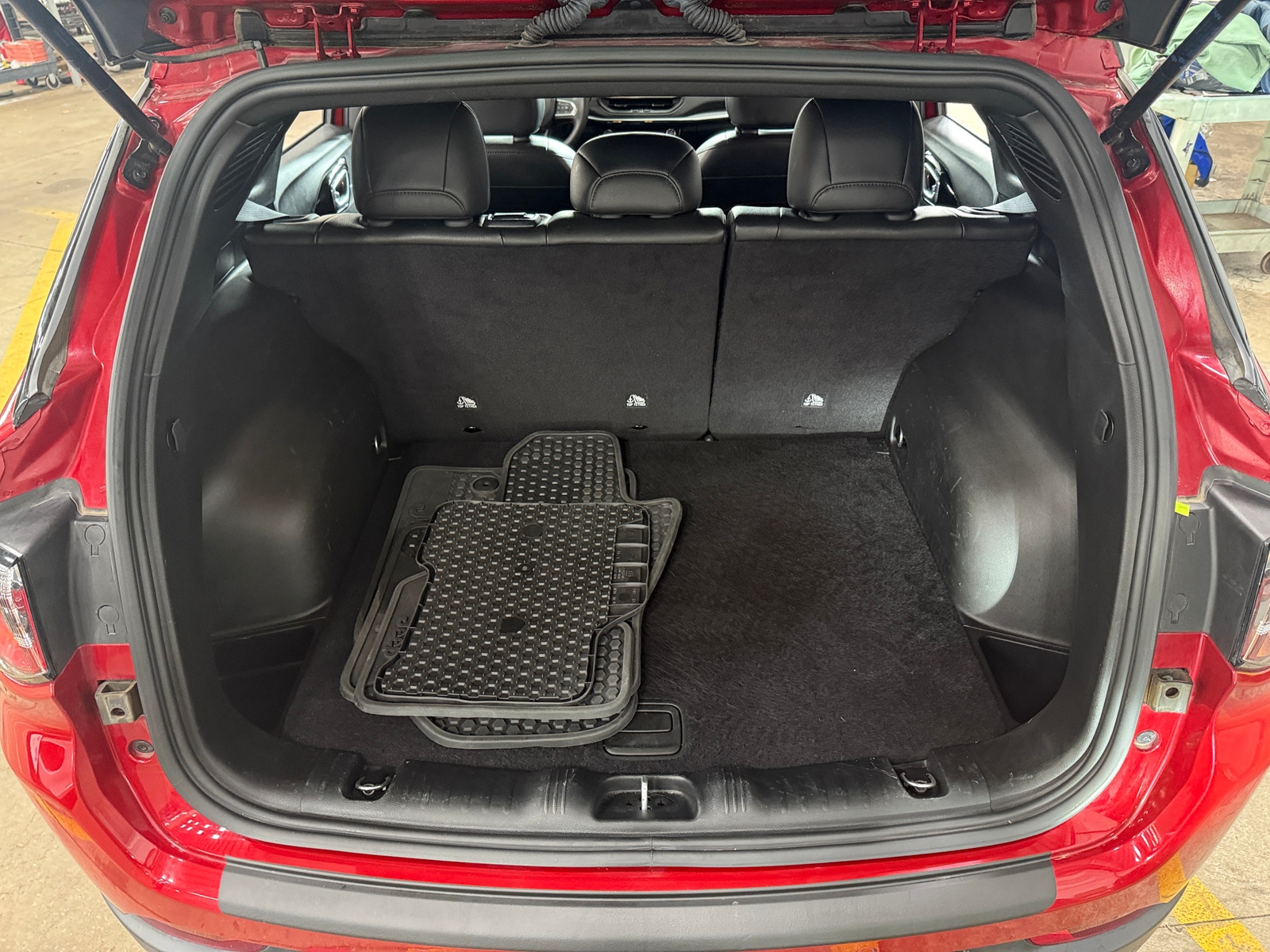 Thumbnail: 2025 Jeep Compass - 7