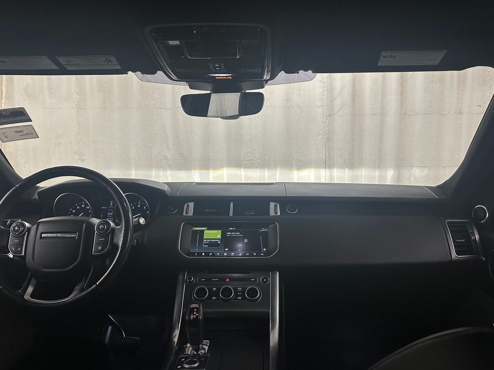 Thumbnail: 2017 Land Rover Range Rover Sport - 2