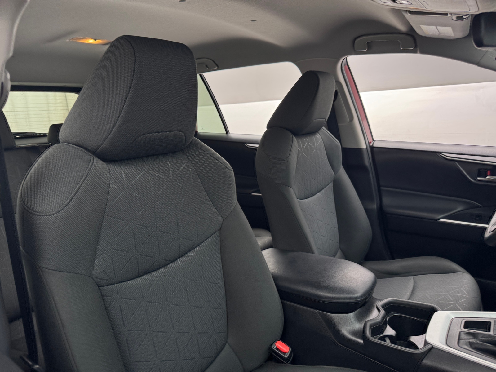 Thumbnail: 2021 Toyota RAV4 - 2