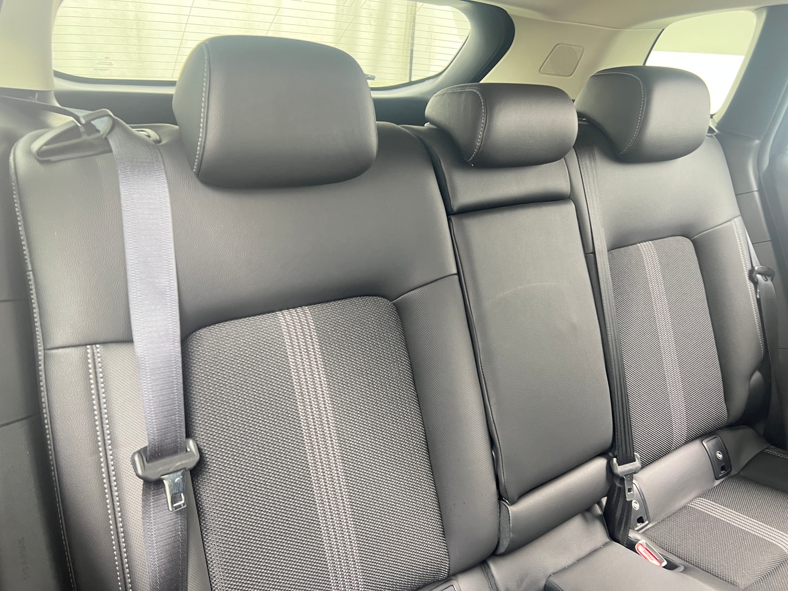 Thumbnail: 2025 Mazda CX-50 - 5