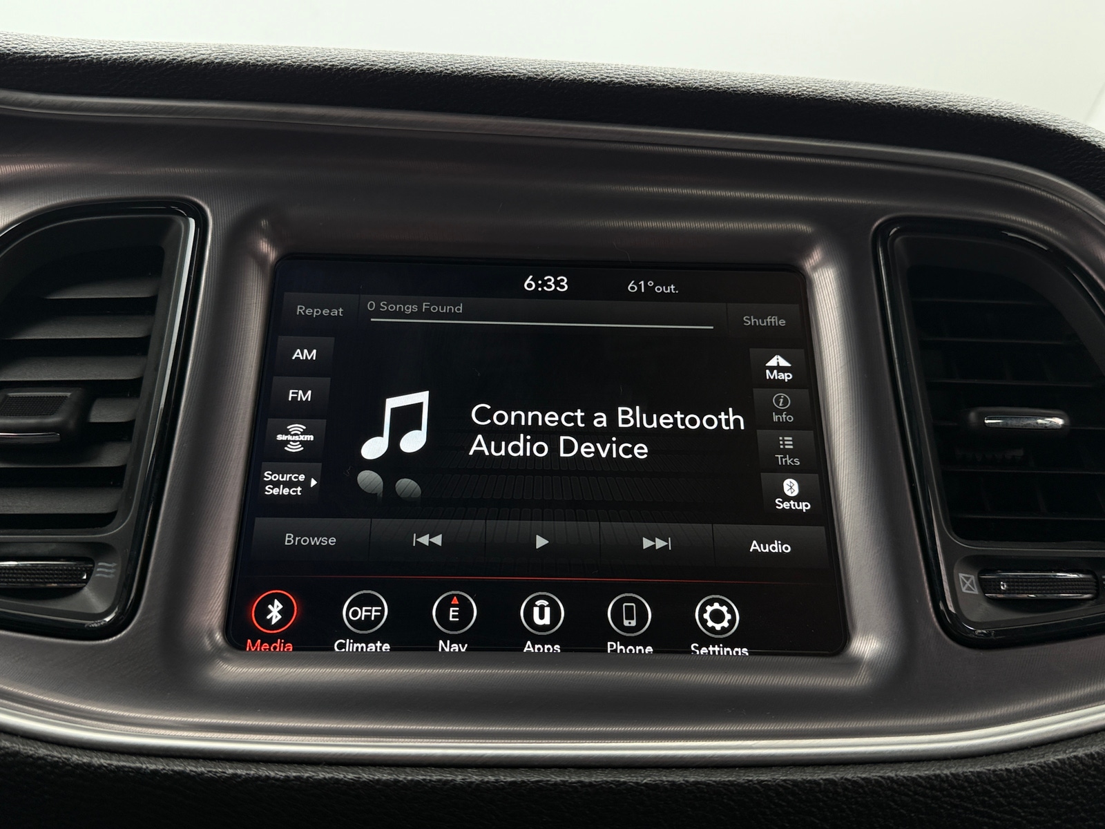 Thumbnail: 2022 Dodge Challenger - 3