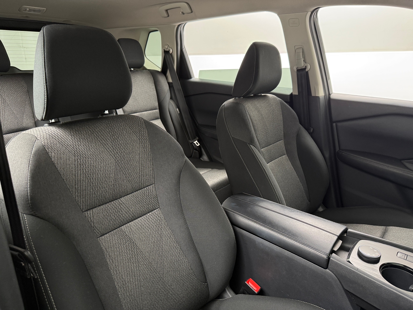 Thumbnail: 2025 Nissan Rogue - 2