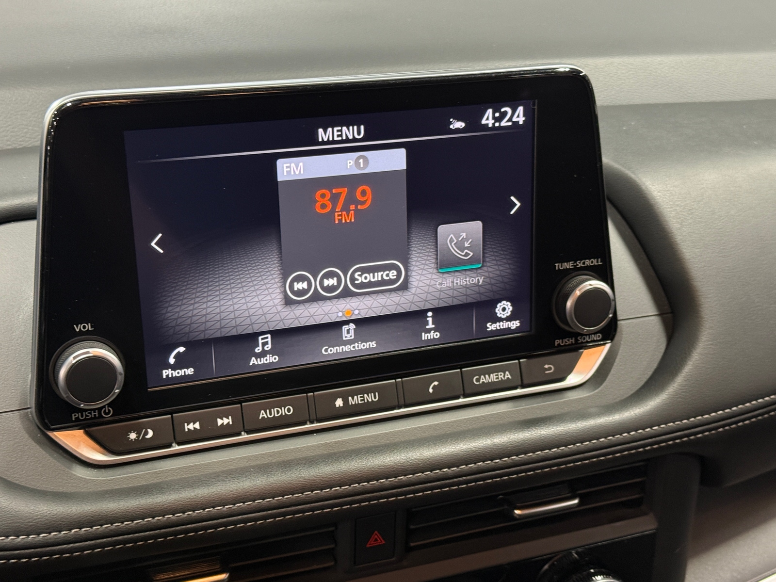 Thumbnail: 2025 Nissan Rogue - 4