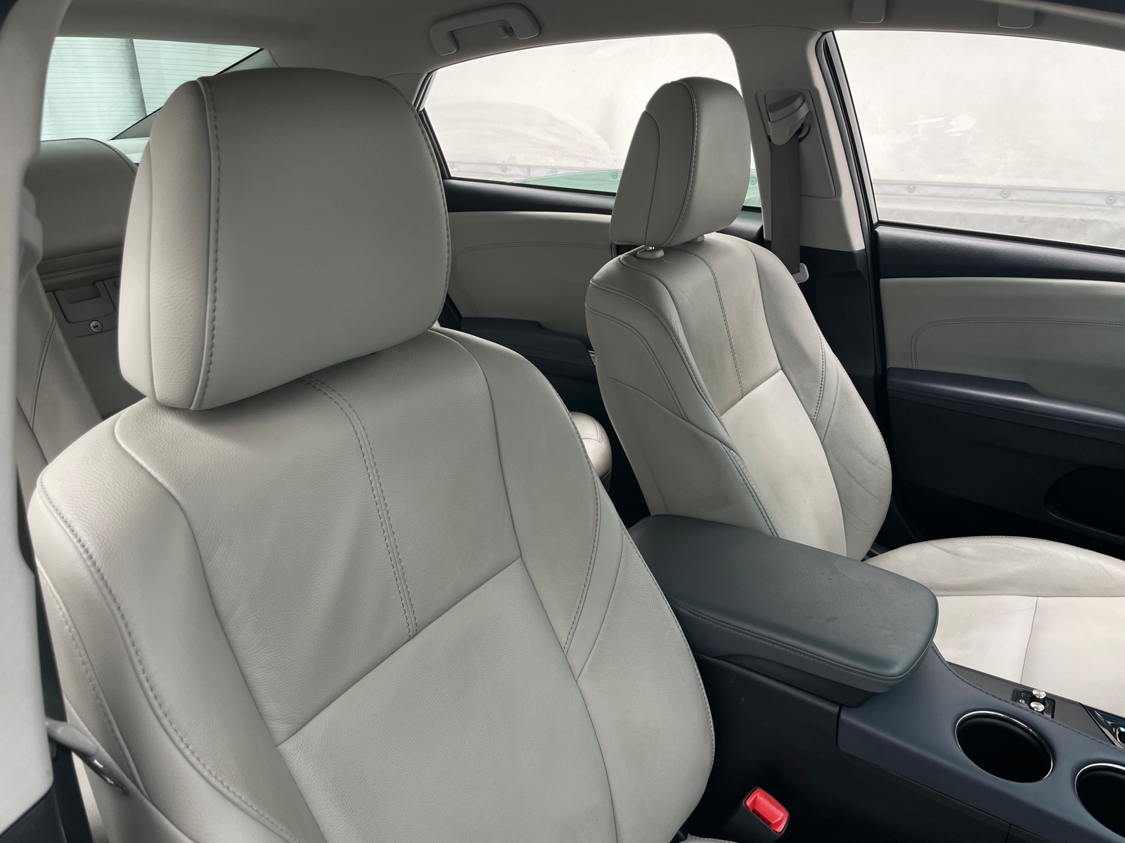 Thumbnail: 2014 Toyota Avalon - 2