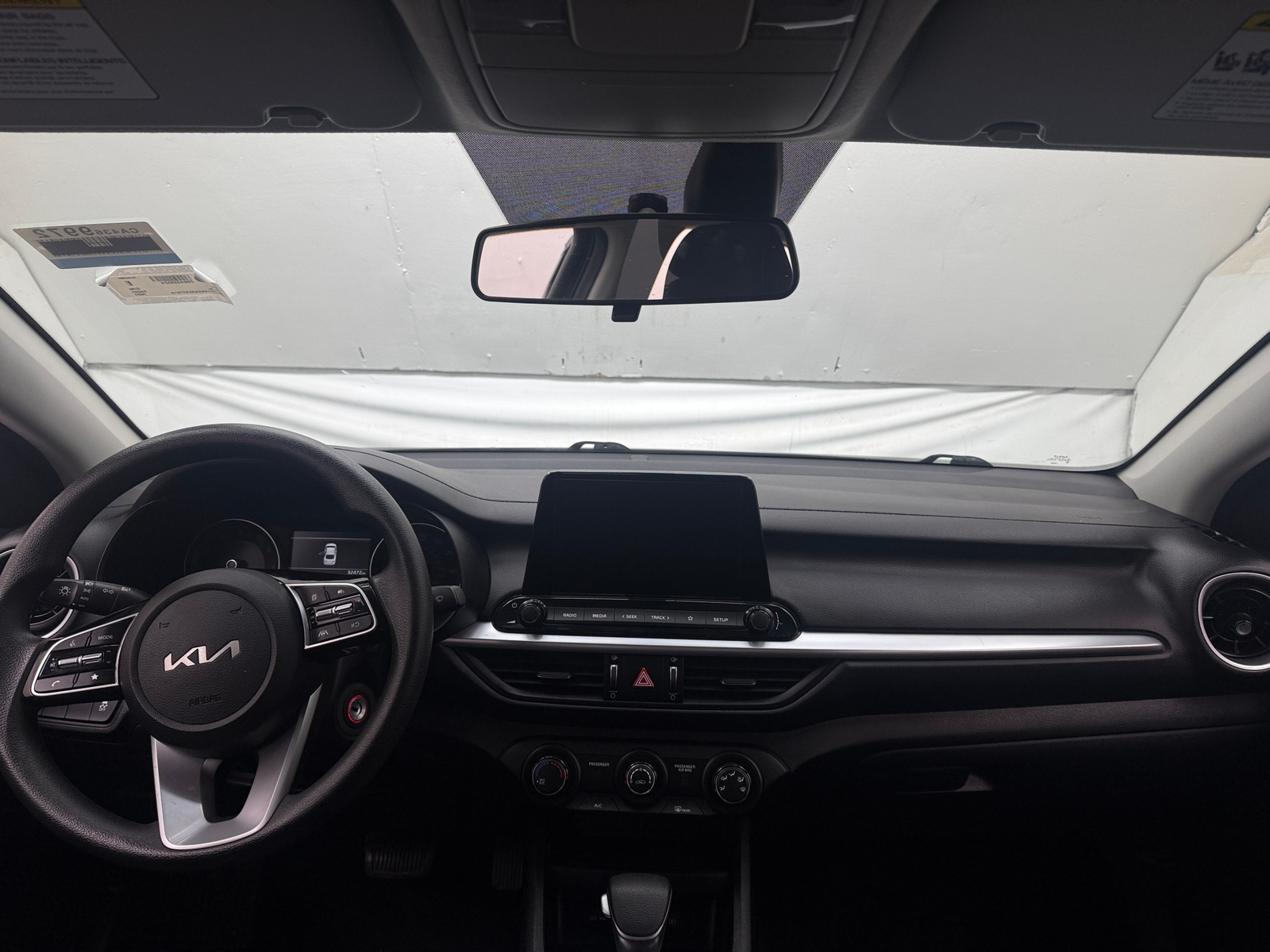 Thumbnail: 2024 Kia Forte - 3