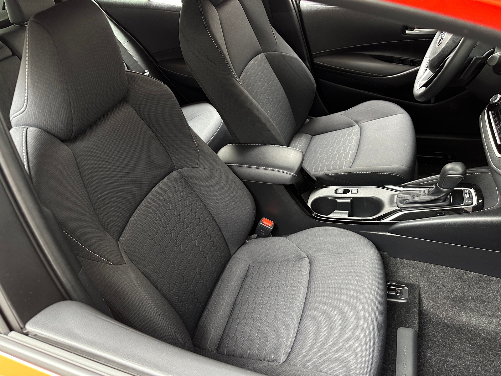 Thumbnail: 2025 Toyota Corolla - 2