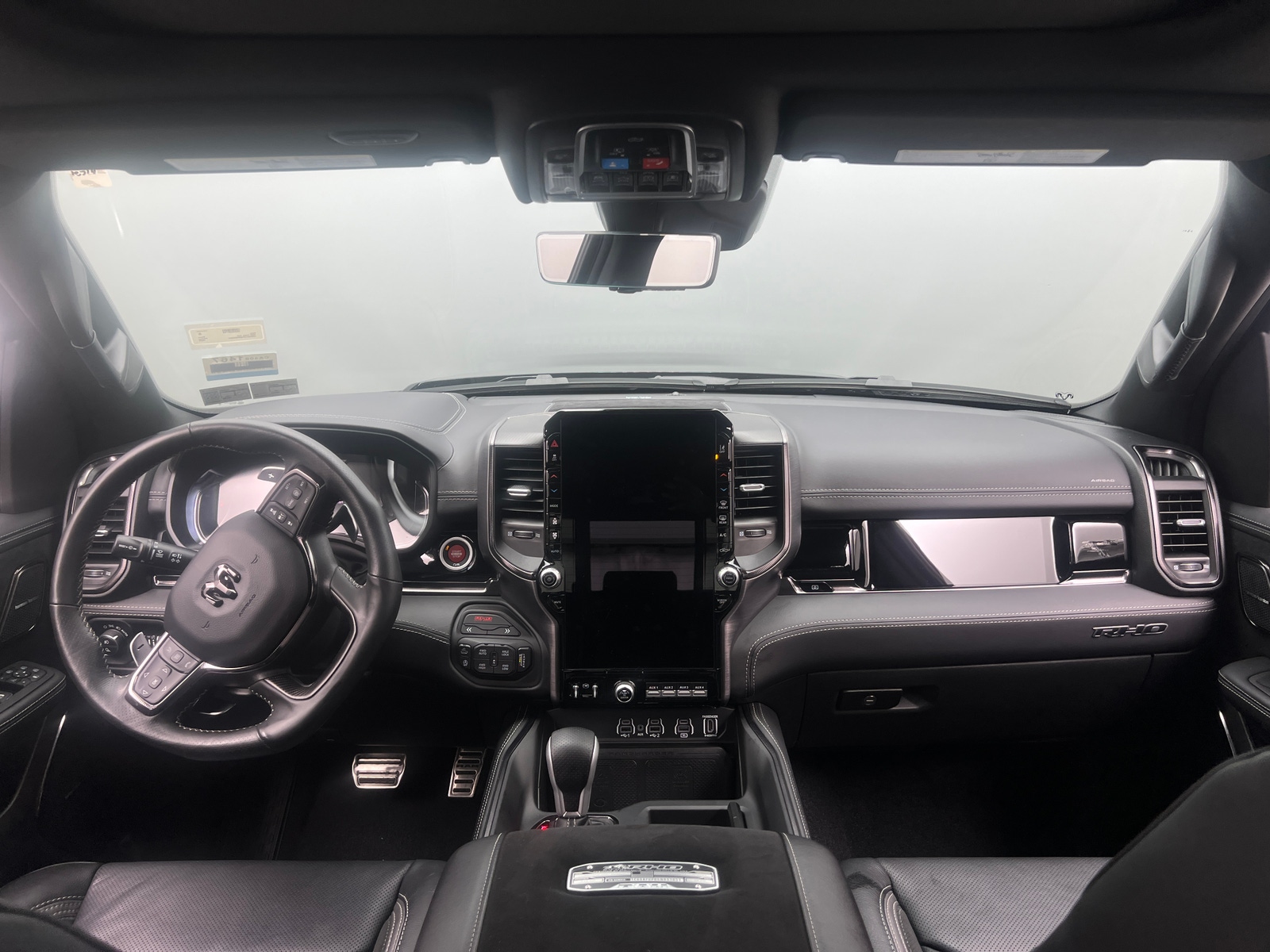 Thumbnail: 2025 RAM 1500 - 2