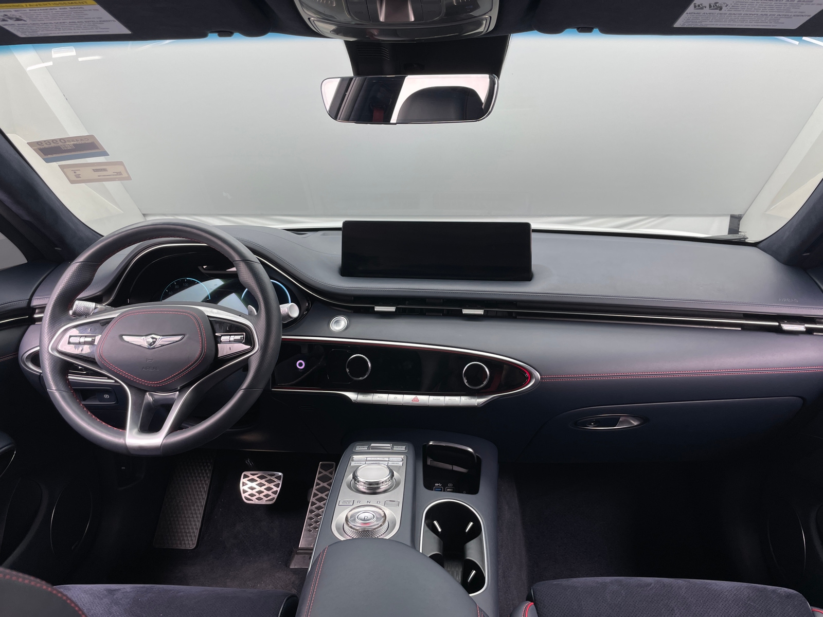 Thumbnail: 2022 Genesis GV70 - 2