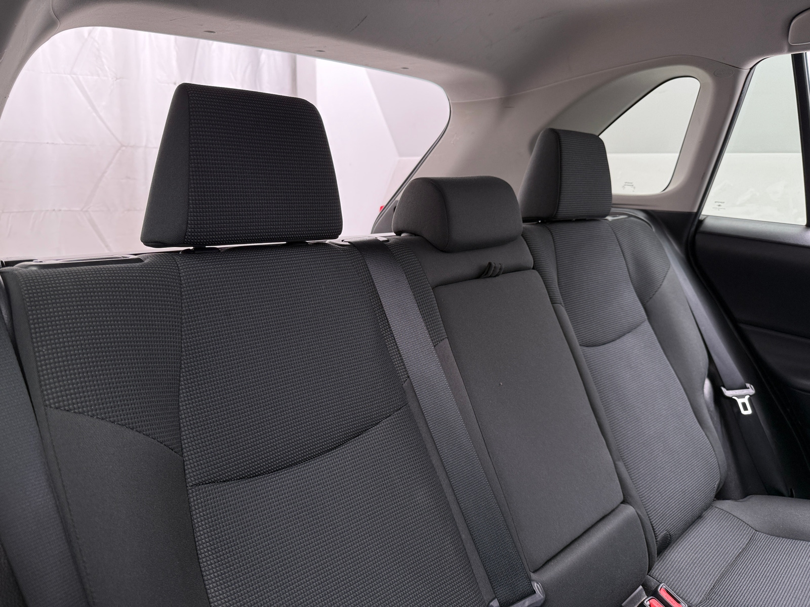 Thumbnail: 2021 Toyota RAV4 - 6