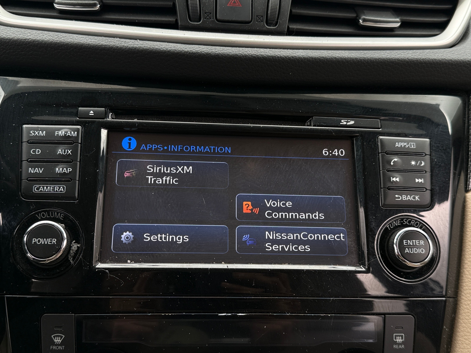 Thumbnail: 2016 Nissan Rogue - 3