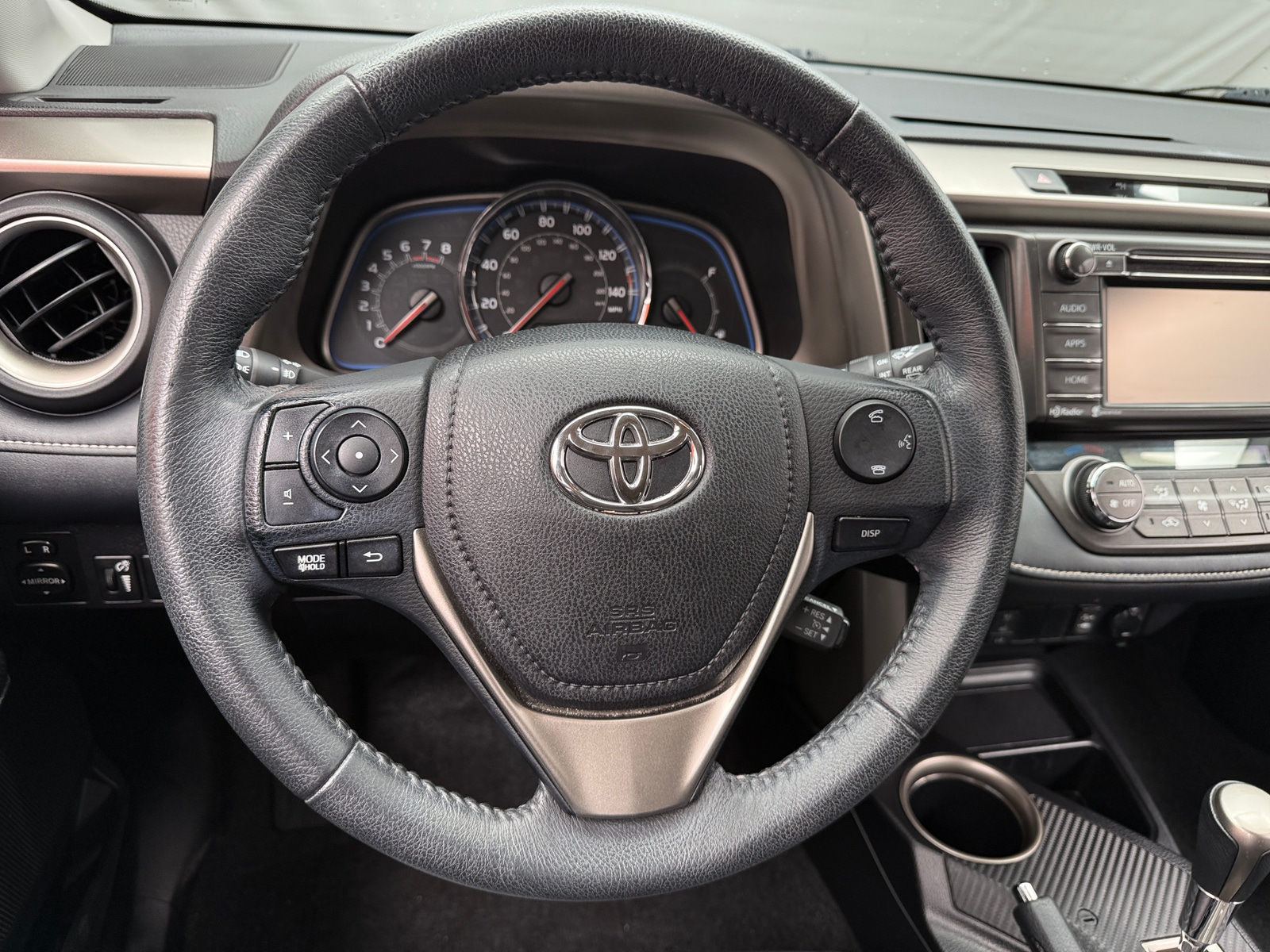 Thumbnail: 2015 Toyota RAV4 - 4