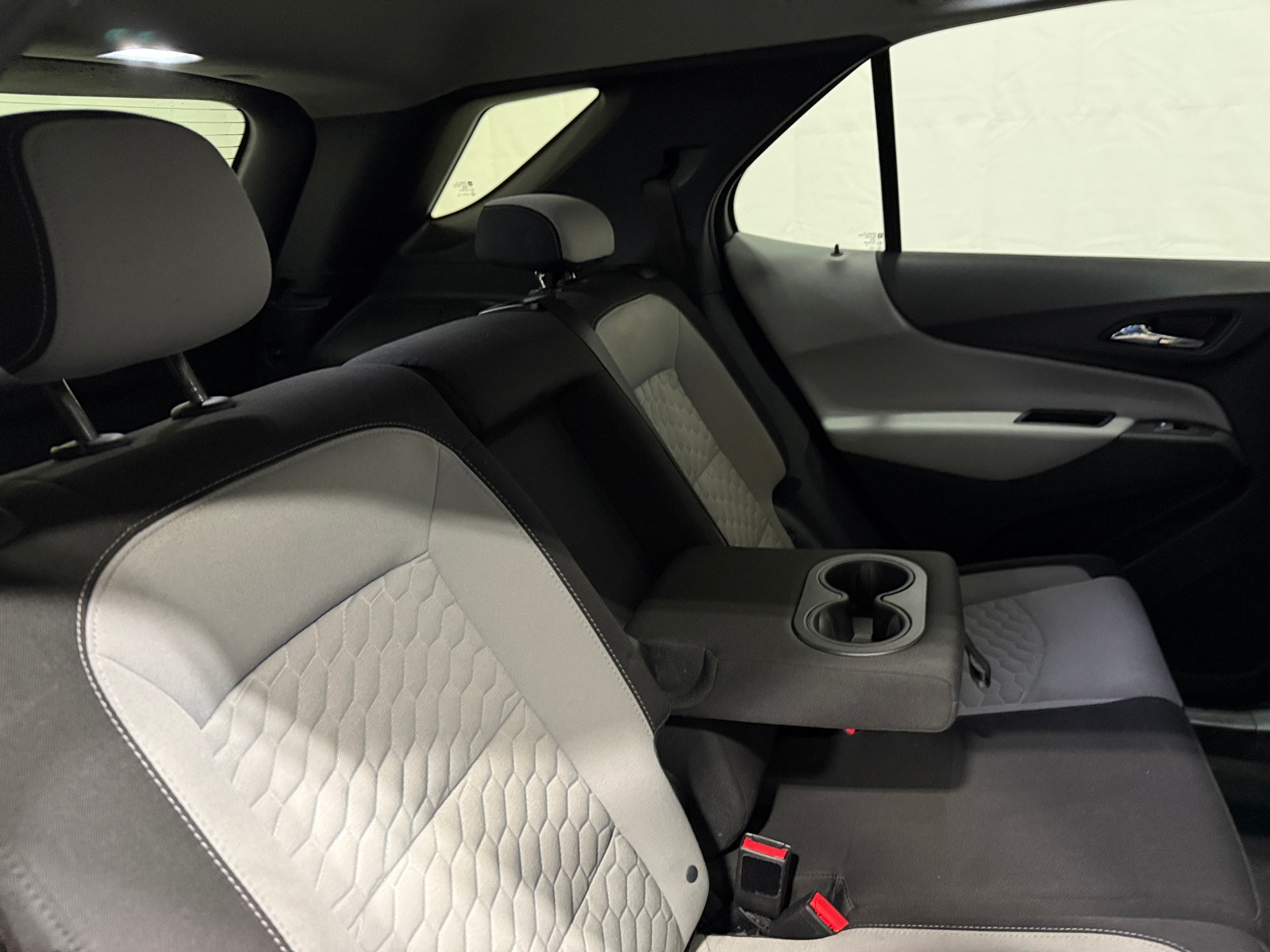 Thumbnail: 2018 Chevrolet Equinox - 6