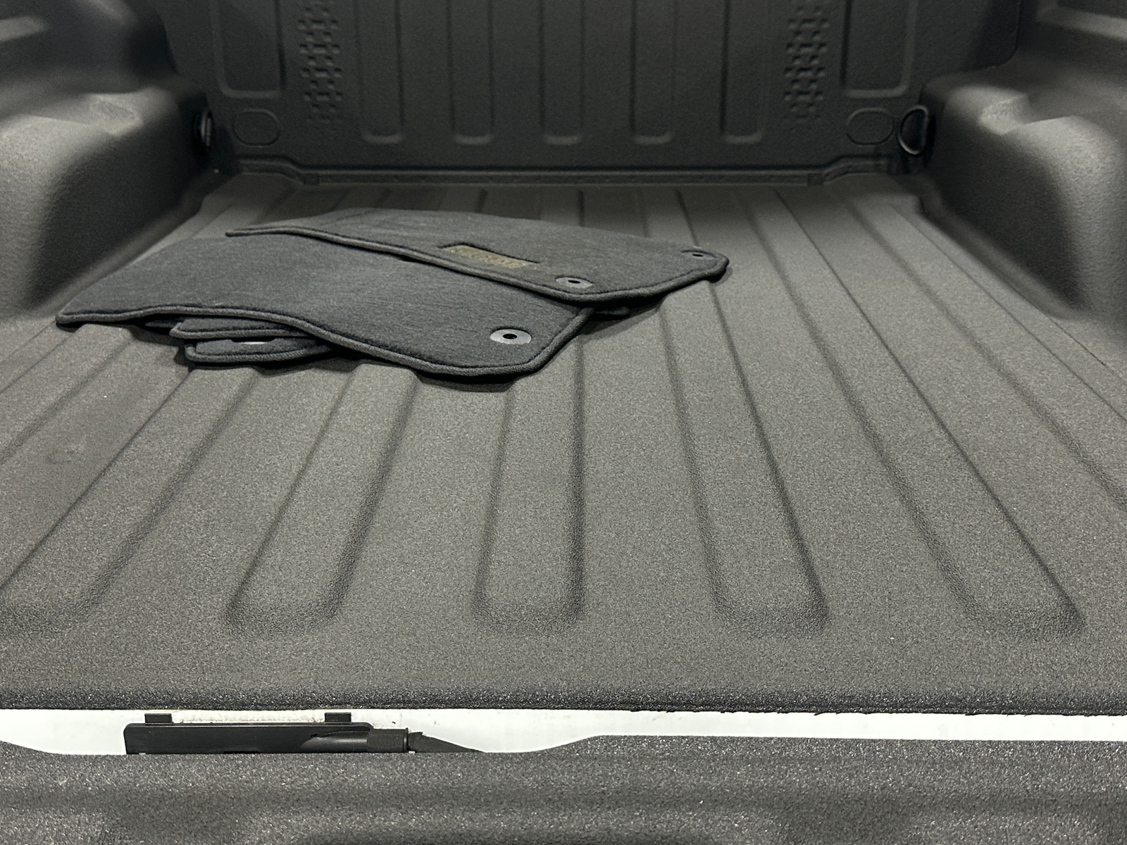 Thumbnail: 2025 Jeep Gladiator - 6