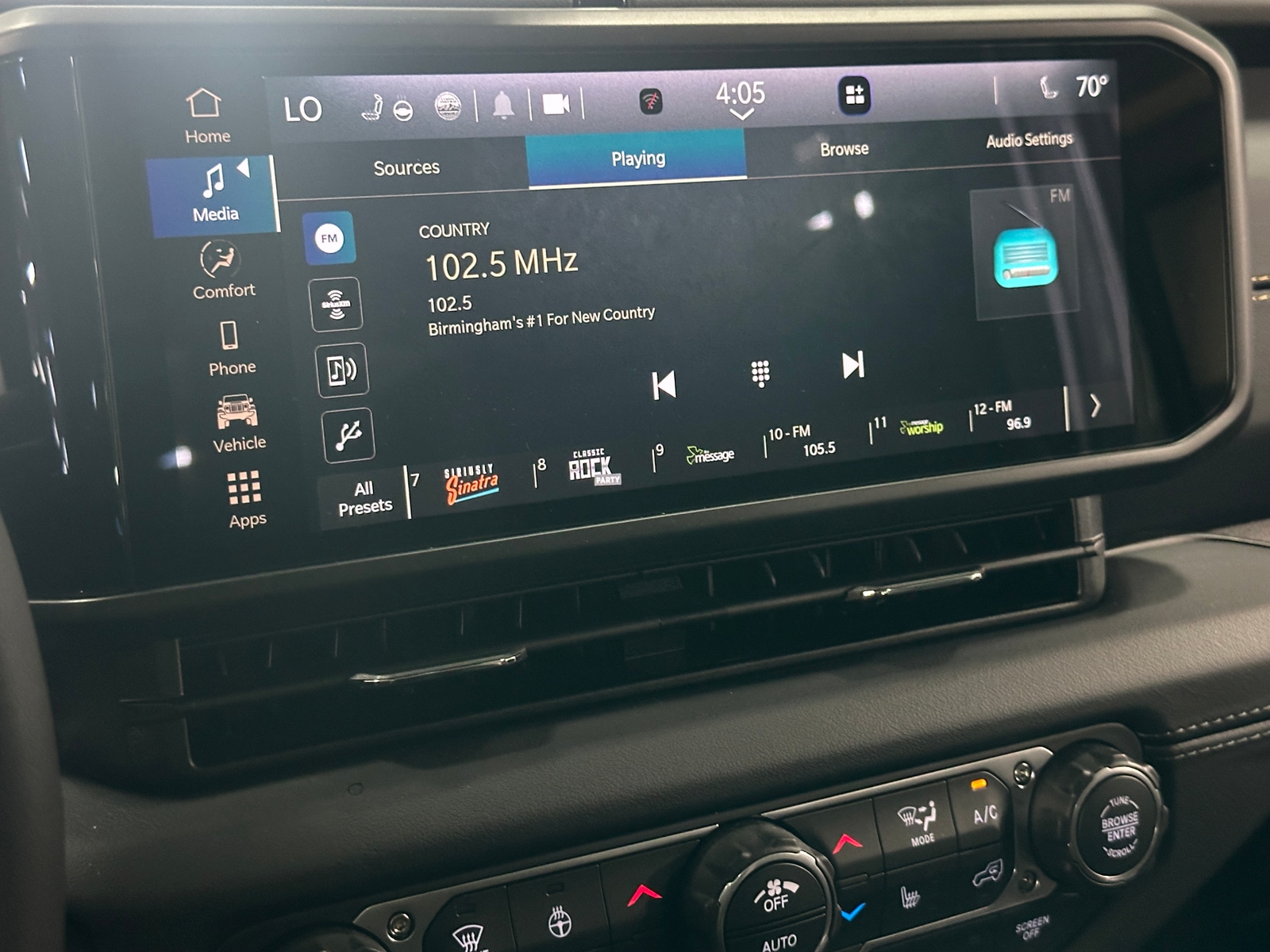 Thumbnail: 2025 Jeep Gladiator - 3