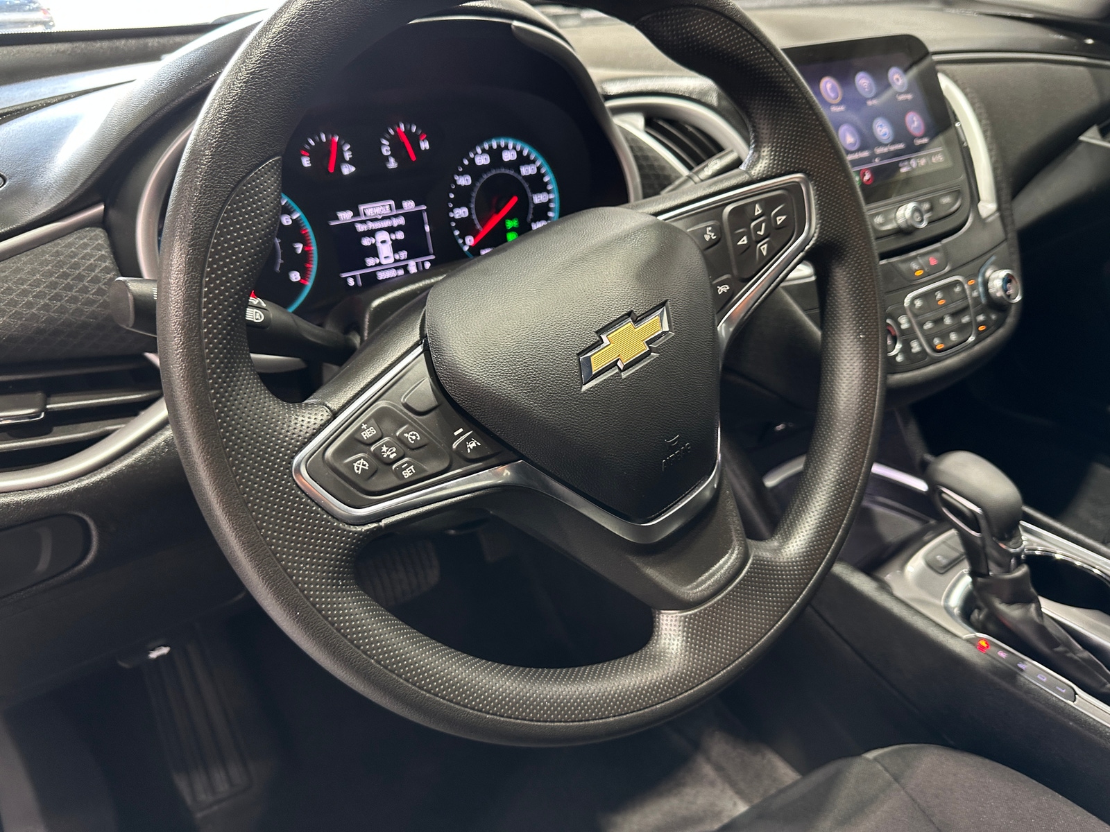 Thumbnail: 2025 Chevrolet Malibu - 5