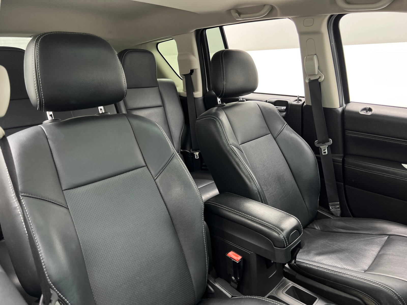 Thumbnail: 2014 Jeep Compass - 2