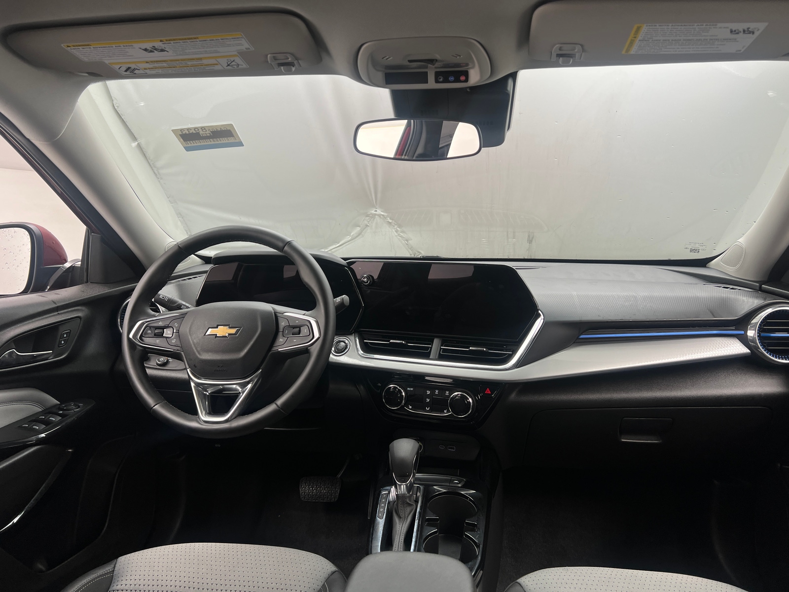 Thumbnail: 2025 Chevrolet Trax - 3