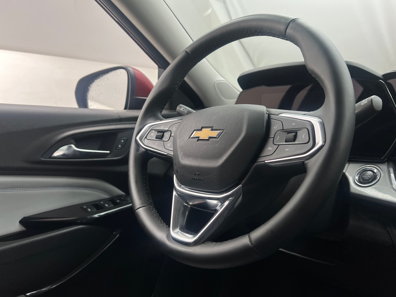 Thumbnail: 2025 Chevrolet Trax - 5