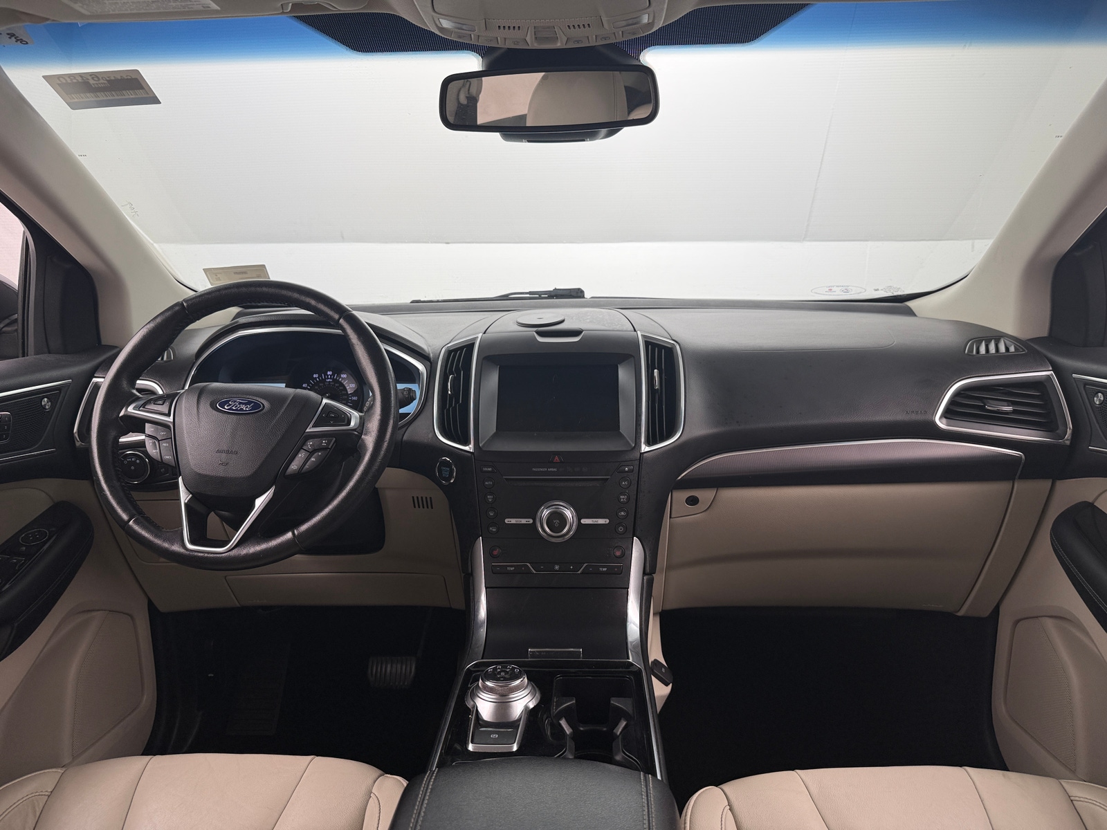 Thumbnail: 2019 Ford Edge - 2