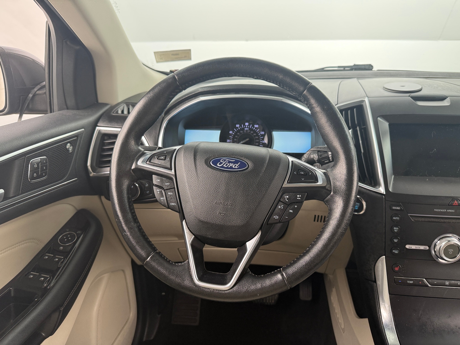Thumbnail: 2019 Ford Edge - 4