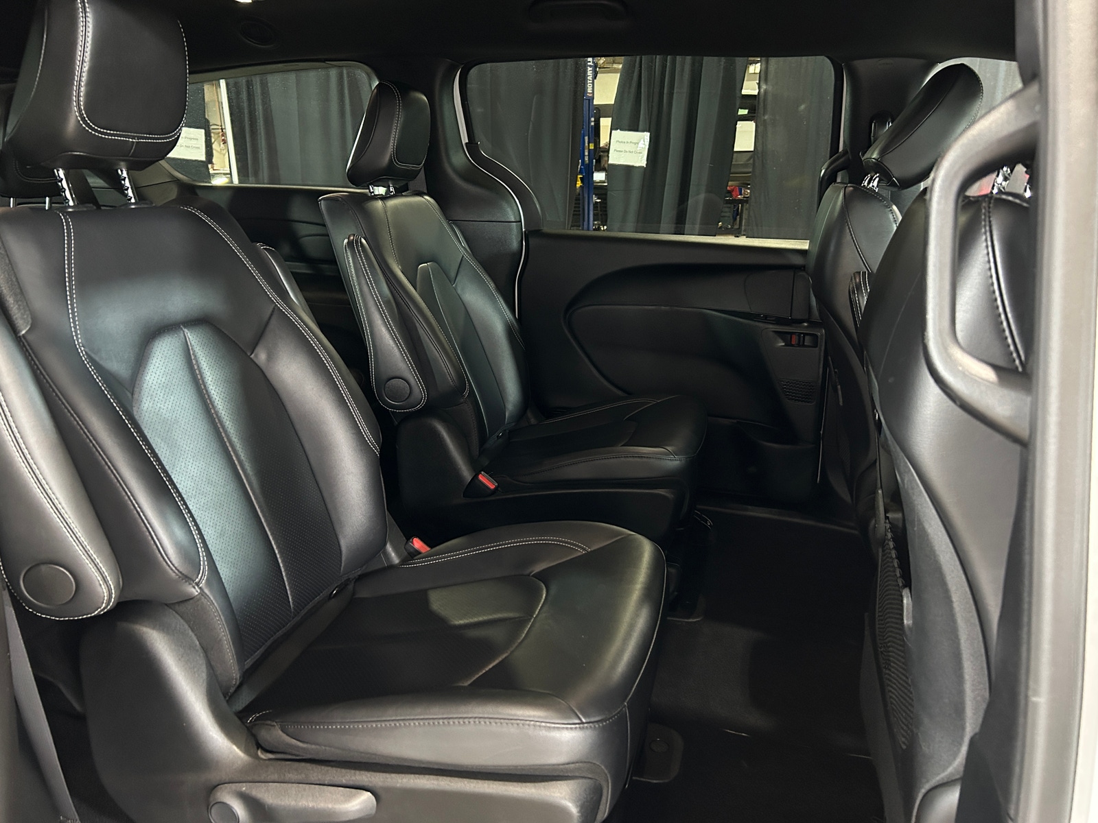 Thumbnail: 2024 Chrysler Pacifica - 5