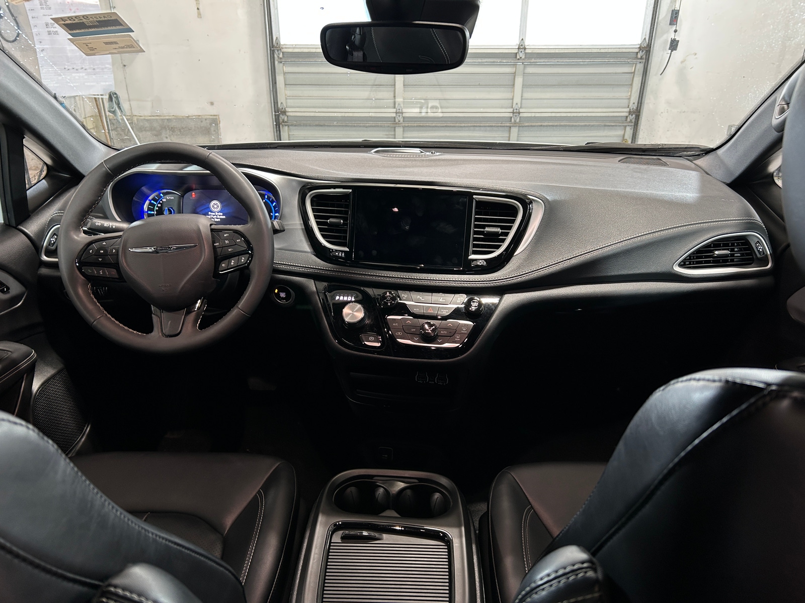 Thumbnail: 2024 Chrysler Pacifica - 2