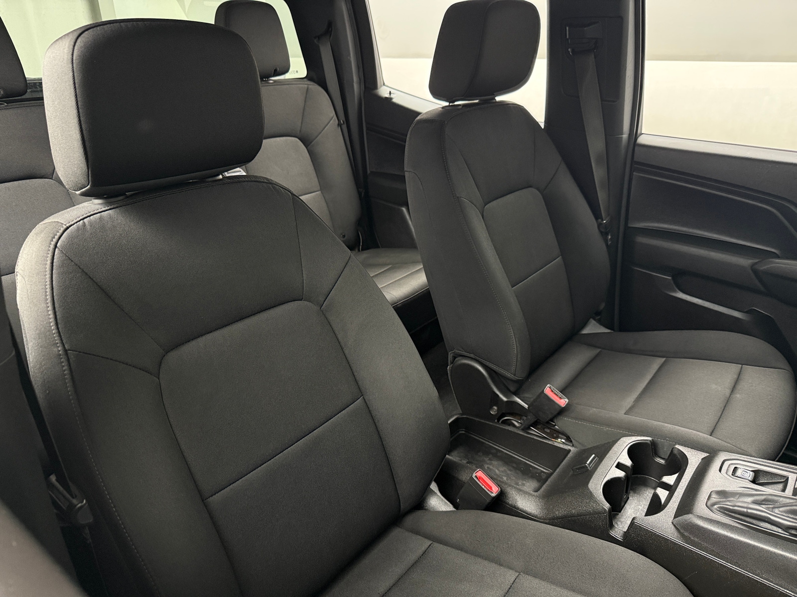 Thumbnail: 2023 Chevrolet Colorado - 2