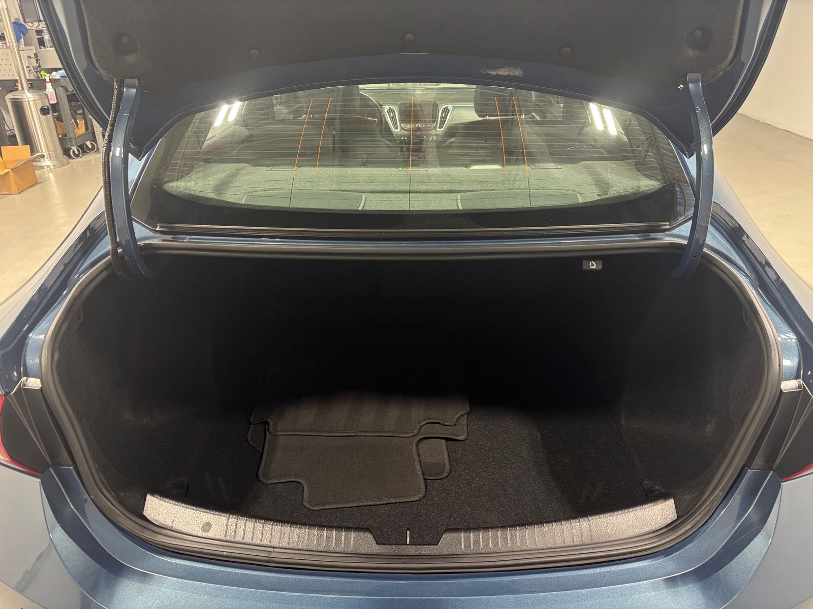 Thumbnail: 2024 Chevrolet Malibu - 6