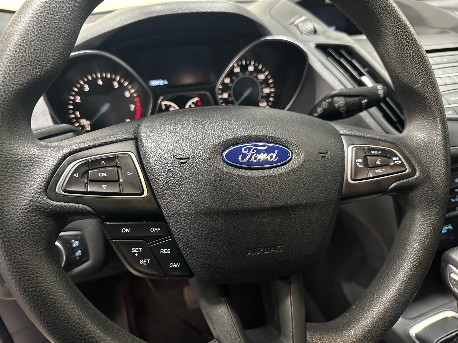 Thumbnail: 2017 Ford Escape - 5