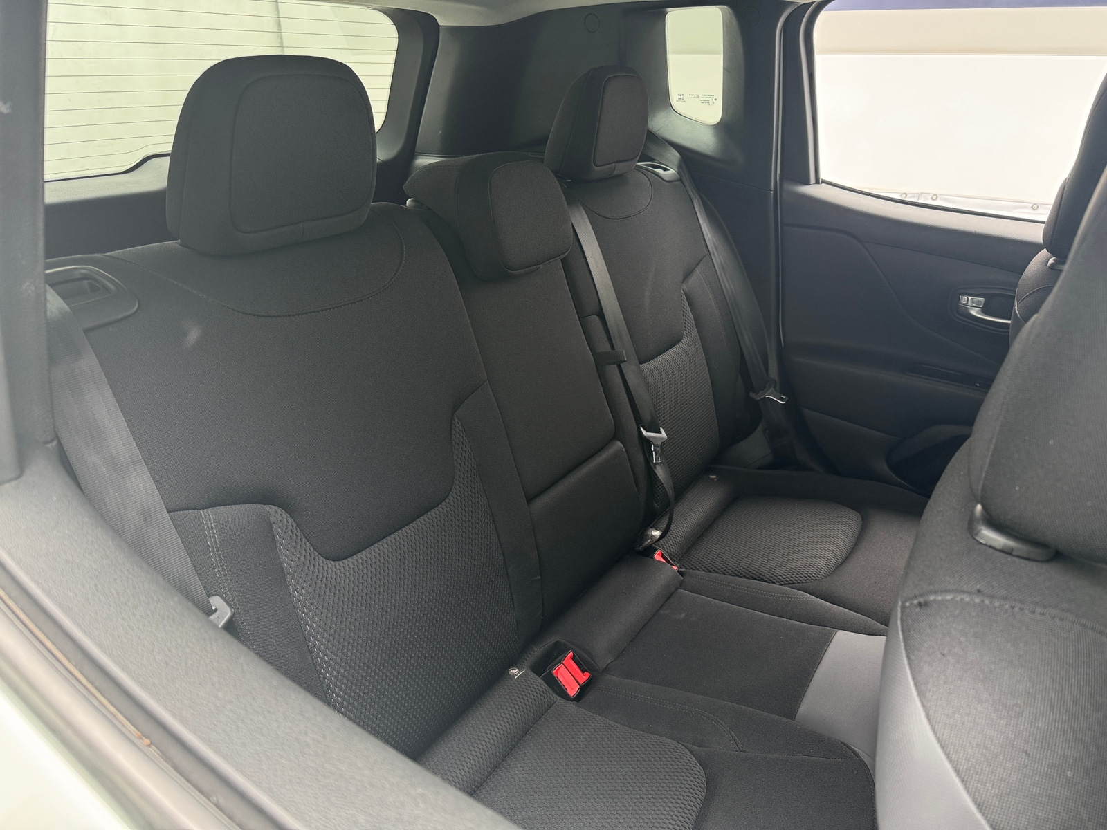 Thumbnail: 2020 Jeep Renegade - 6