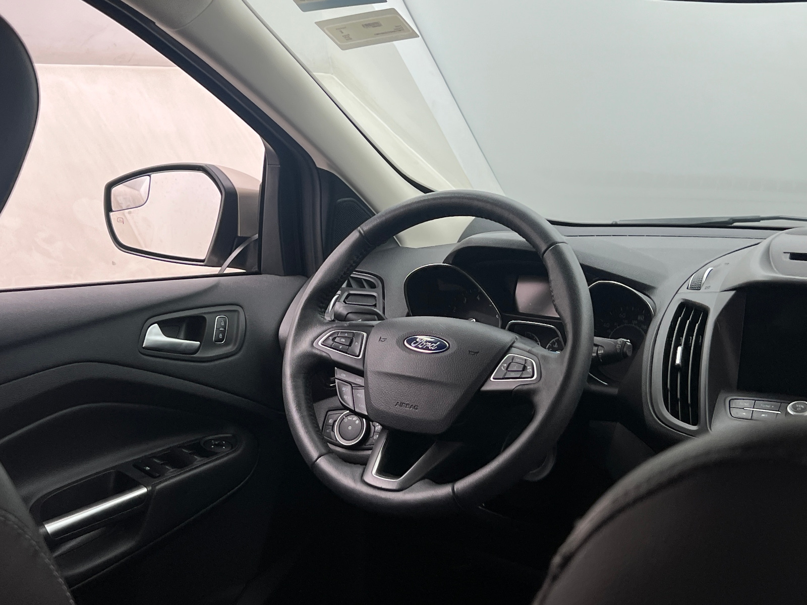 Thumbnail: 2018 Ford Escape - 4