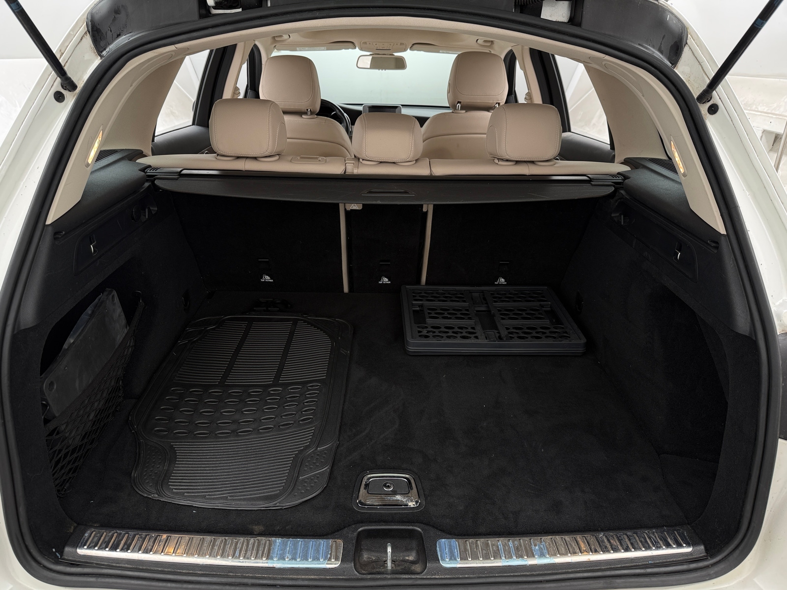 Thumbnail: 2019 Mercedes-Benz GLC - 6