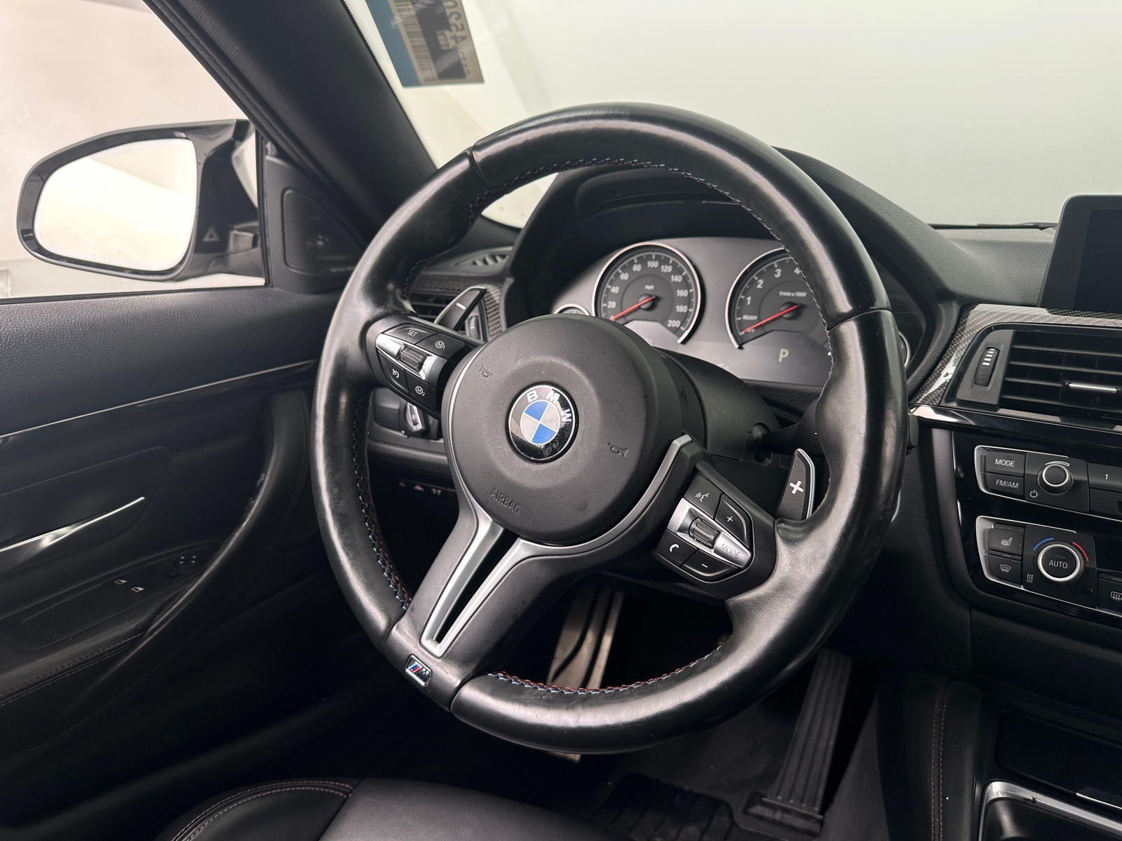 Thumbnail: 2015 BMW M4 - 3