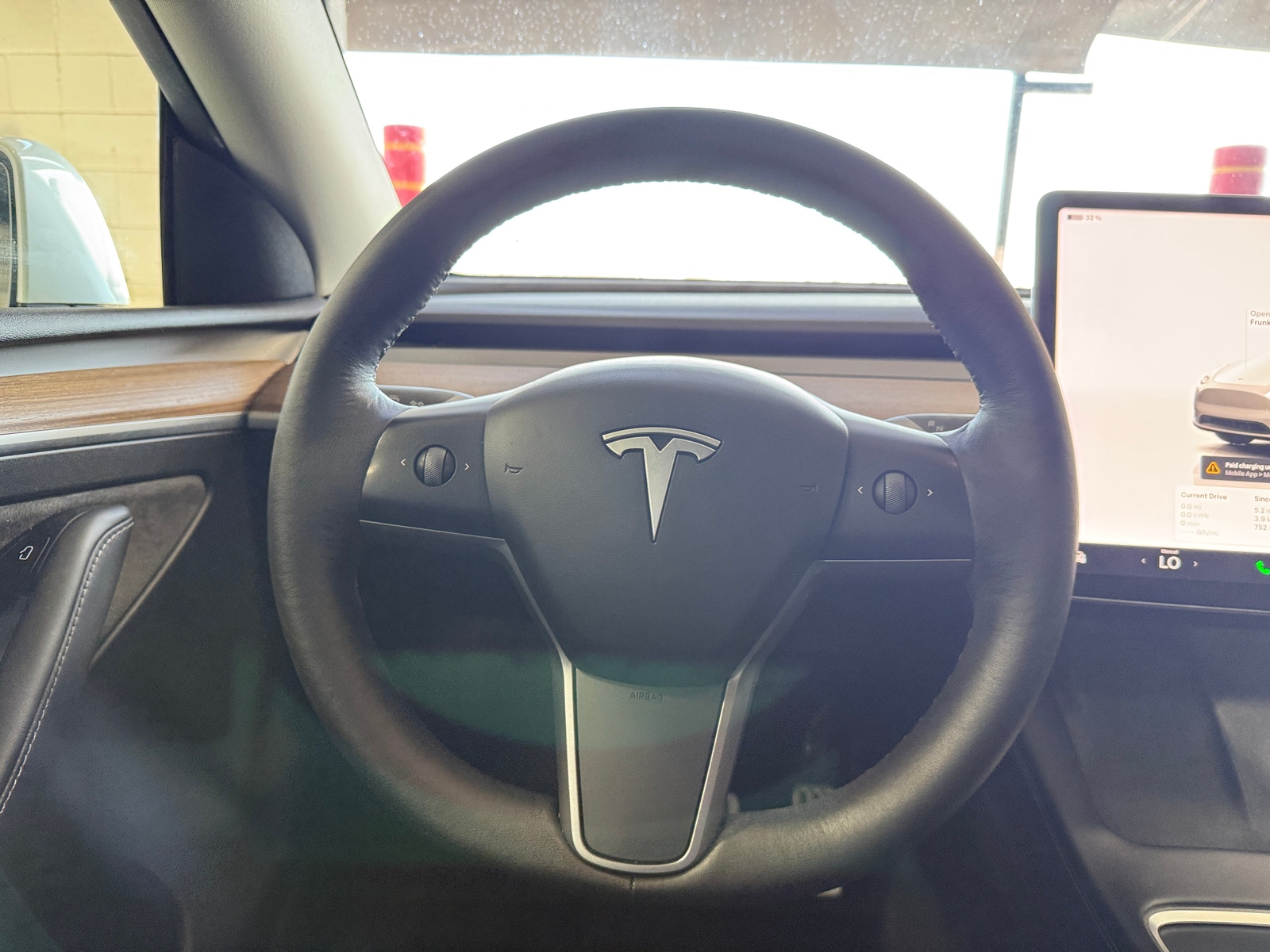 Thumbnail: 2022 Tesla Model Y - 4