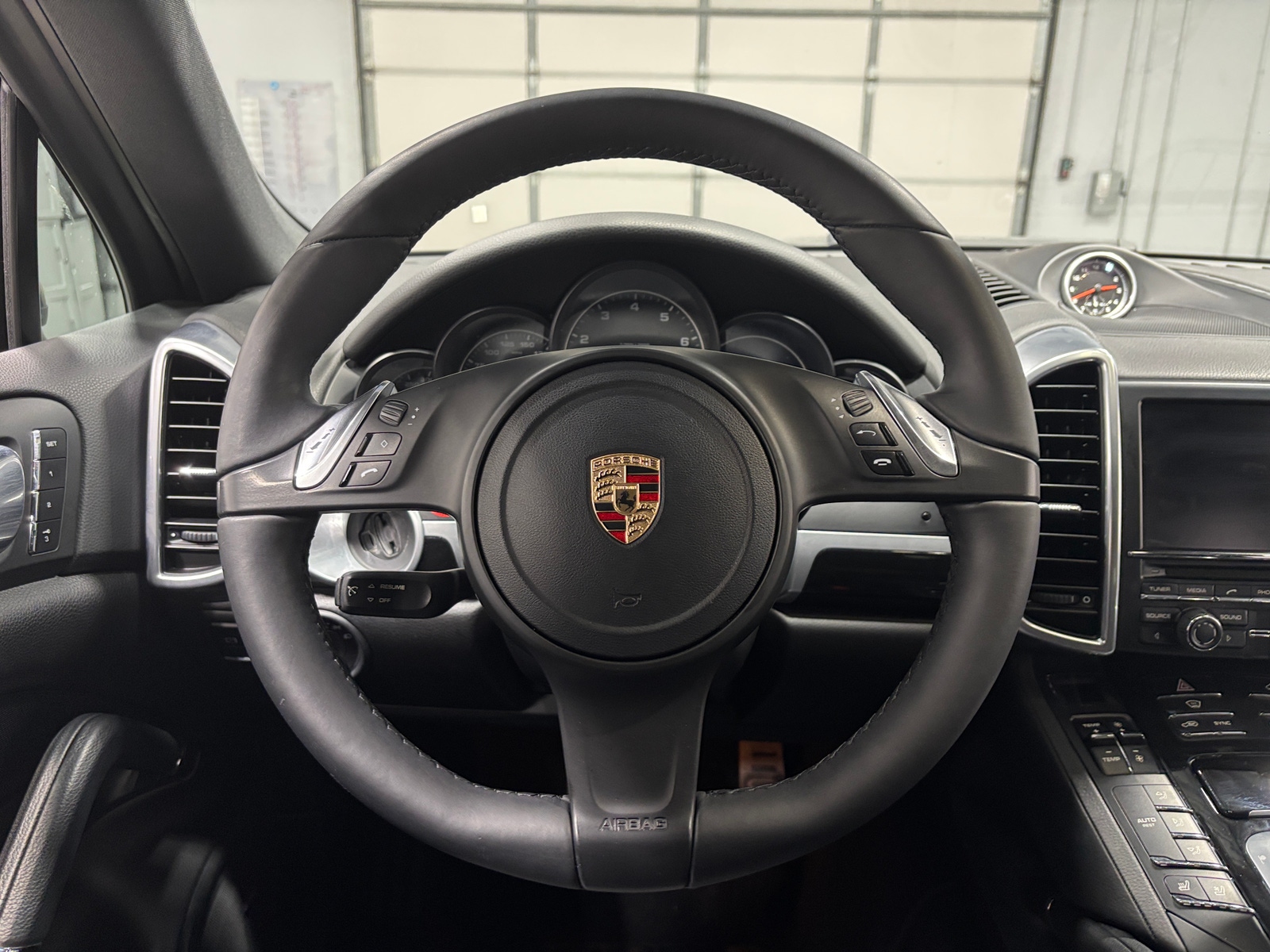 Thumbnail: 2014 Porsche Cayenne - 4