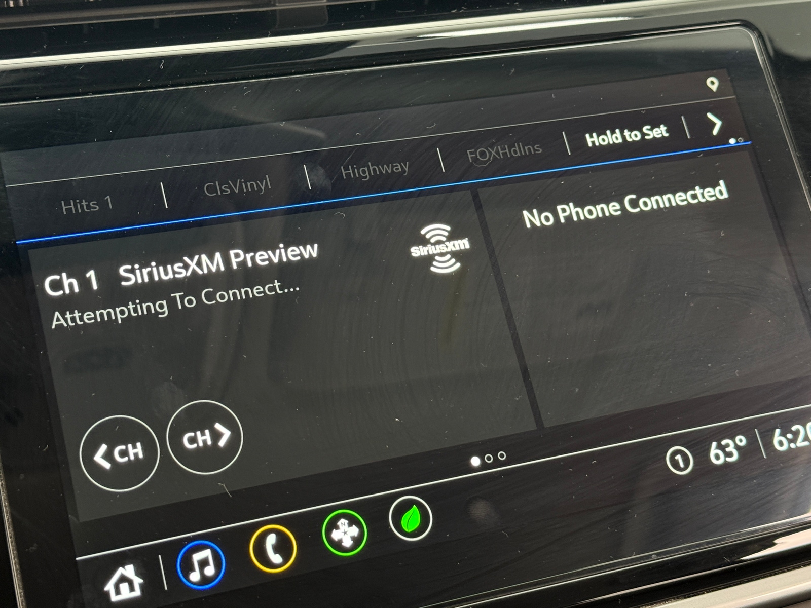 Thumbnail: 2023 Chevrolet Bolt EUV - 4