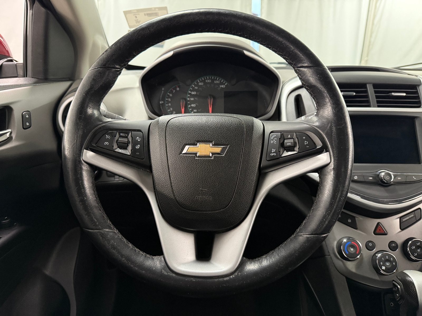 Thumbnail: 2018 Chevrolet Sonic - 5