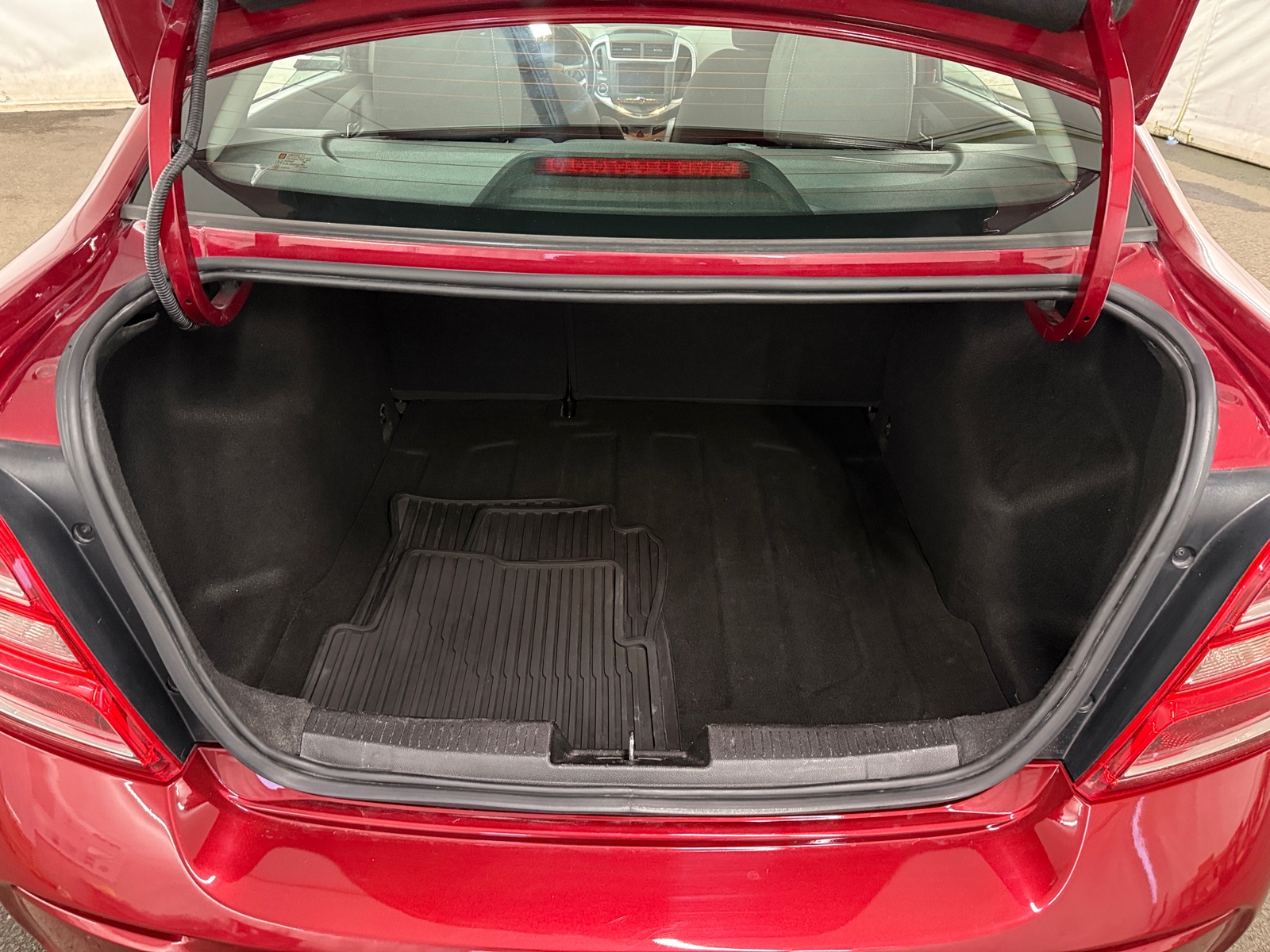 Thumbnail: 2018 Chevrolet Sonic - 7