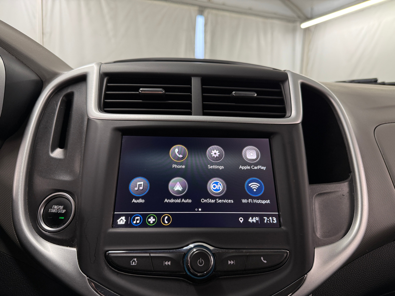 Thumbnail: 2018 Chevrolet Sonic - 4