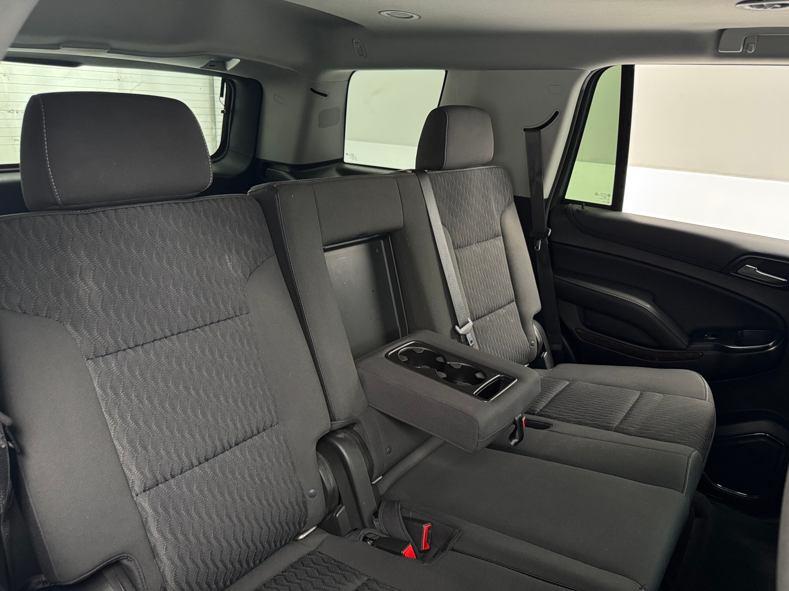 Thumbnail: 2018 Chevrolet Tahoe - 6