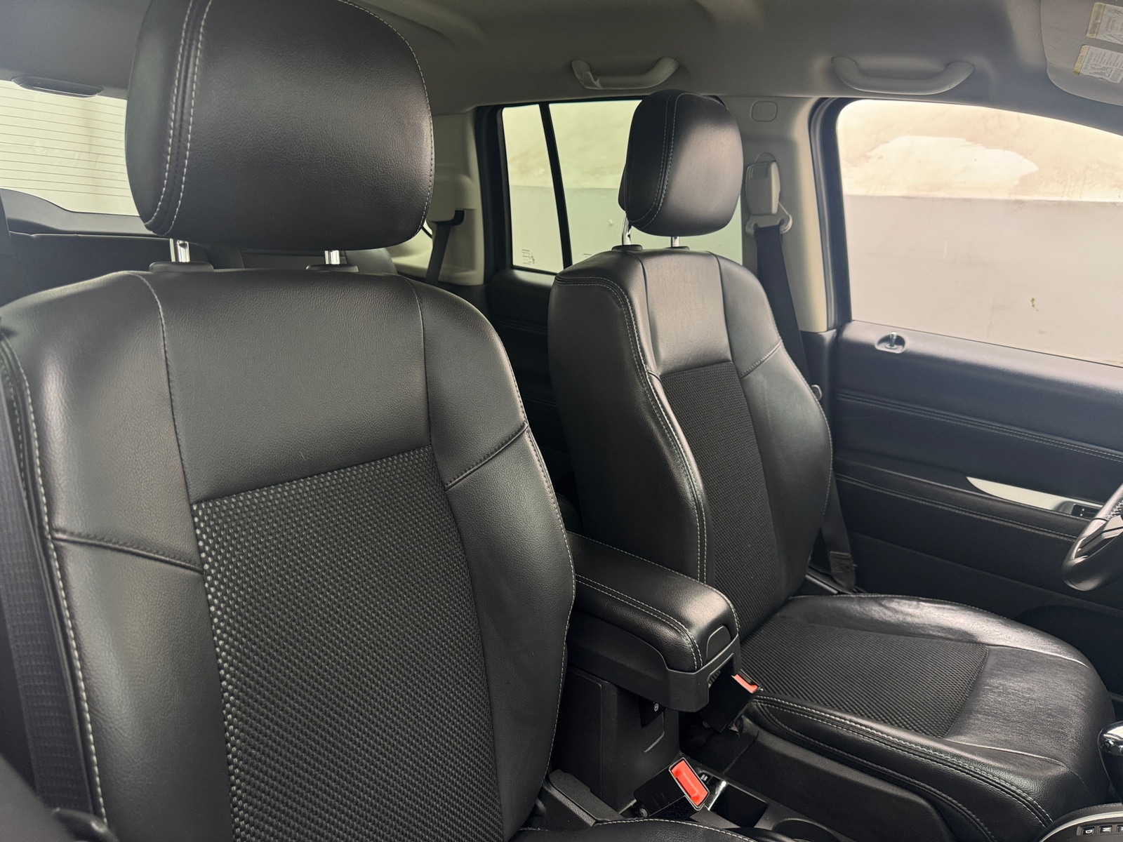 Thumbnail: 2014 Jeep Compass - 2