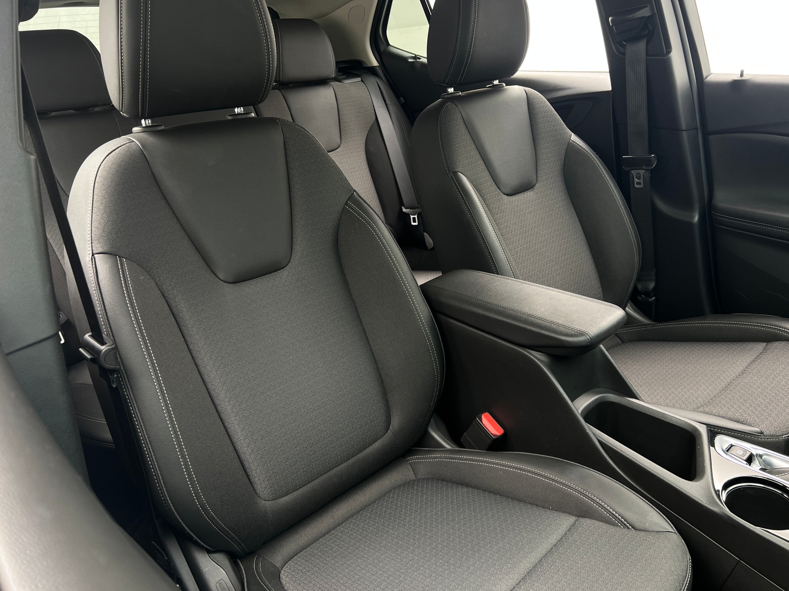 Thumbnail: 2025 Buick Encore GX - 2