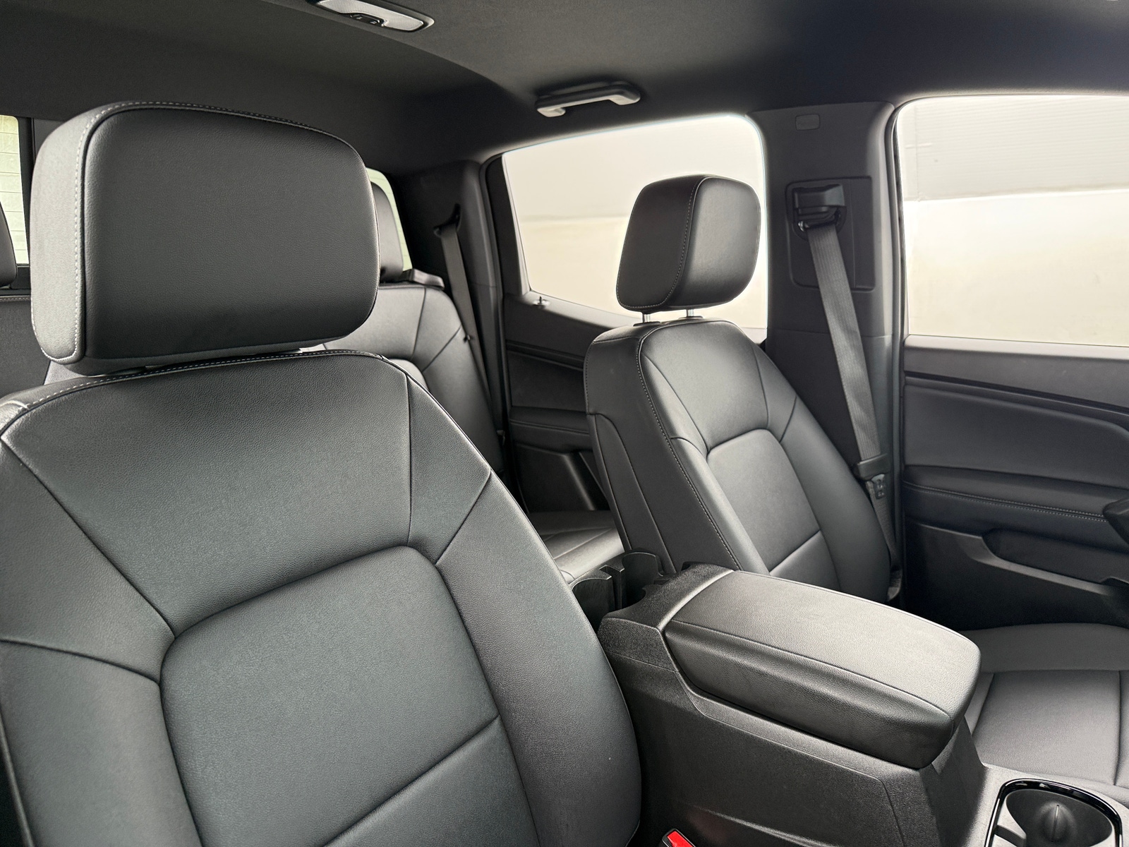 Thumbnail: 2024 Chevrolet Colorado - 2