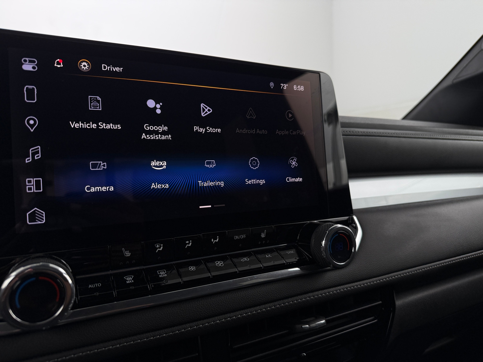 Thumbnail: 2024 Chevrolet Colorado - 4