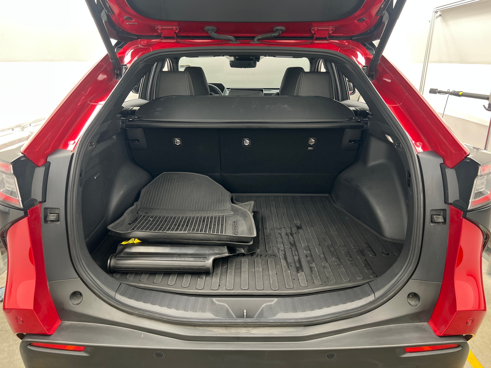 Thumbnail: 2023 Subaru Solterra - 6